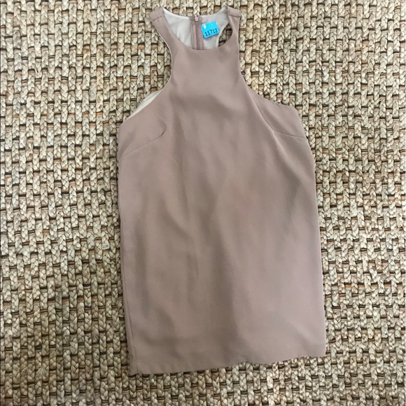 Tan halter dress size M - Picture 4 of 4